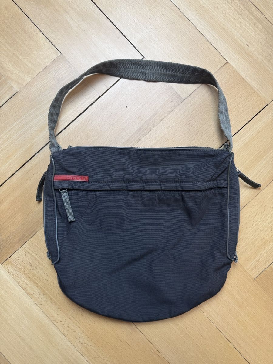Prada Sacs: Prada Tasche  – D'occasion à Bern par Mancini