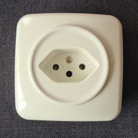 Schöne Aufputz 3 Pol Steckdose Typ 13 Stromdose Strom