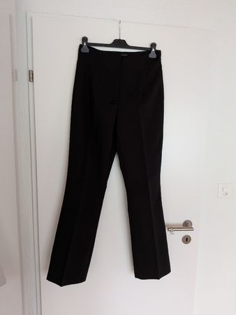 ZARA Hose mit Bundfalten Schwarz (EUR L)