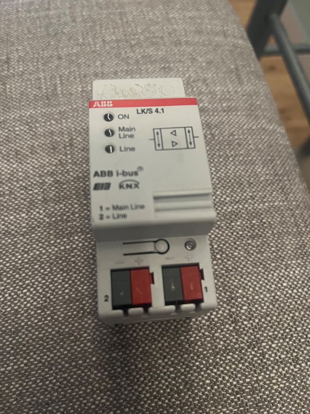 ABB Componenti elettronici: KNX Linienkoppler LK/S 4.1 – Usato da Ballwil venduto da Pascal105
