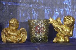 Paar goldene Keramik Engel