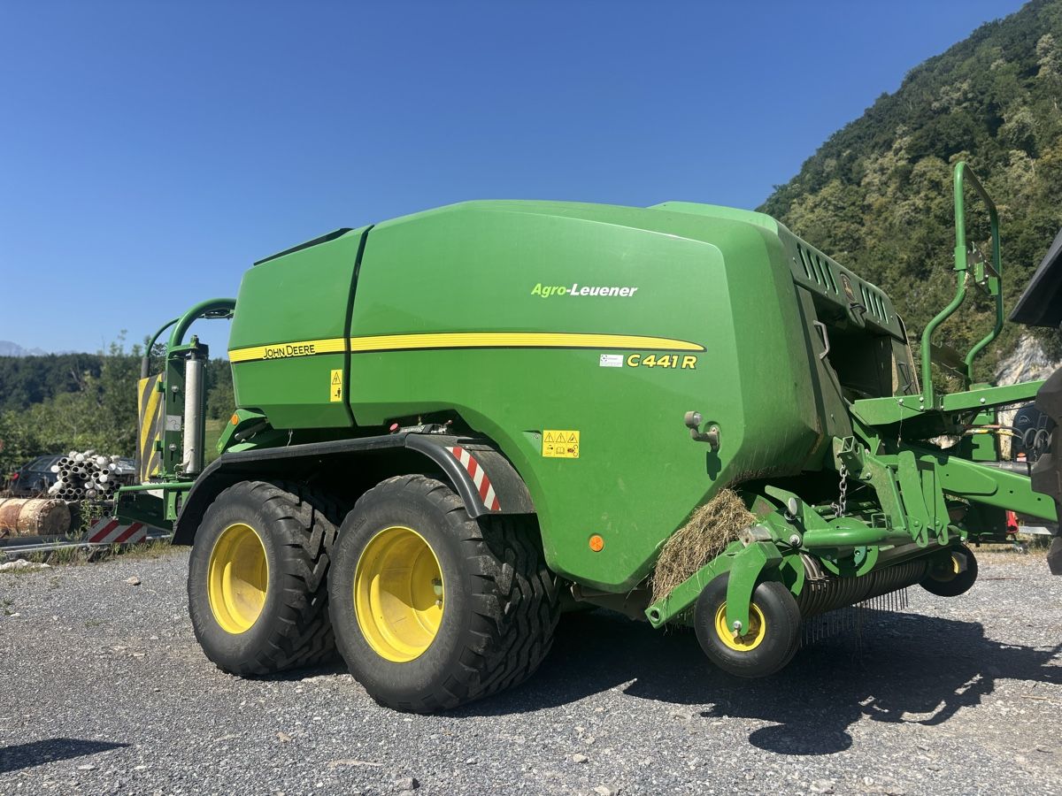 Tutte le macchine: John Deere C 441 R  – Usato da Sennwald venduto da shottle86 2