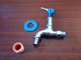 Wasserhahn mit Schlüsselschloss Robinet avec serrure à clé