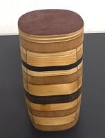 HÜBSCHES *HOLZ - GEFÄSS* MIT INTEGRIERTEM DECKEL/DM 9/H 18.5