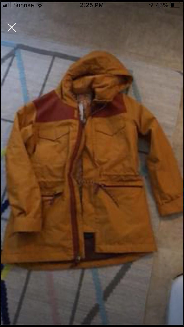 Cappotti: BURTON snowboard ski winter coat  M – Usato da Wädenswil venduto da lucy-ethel