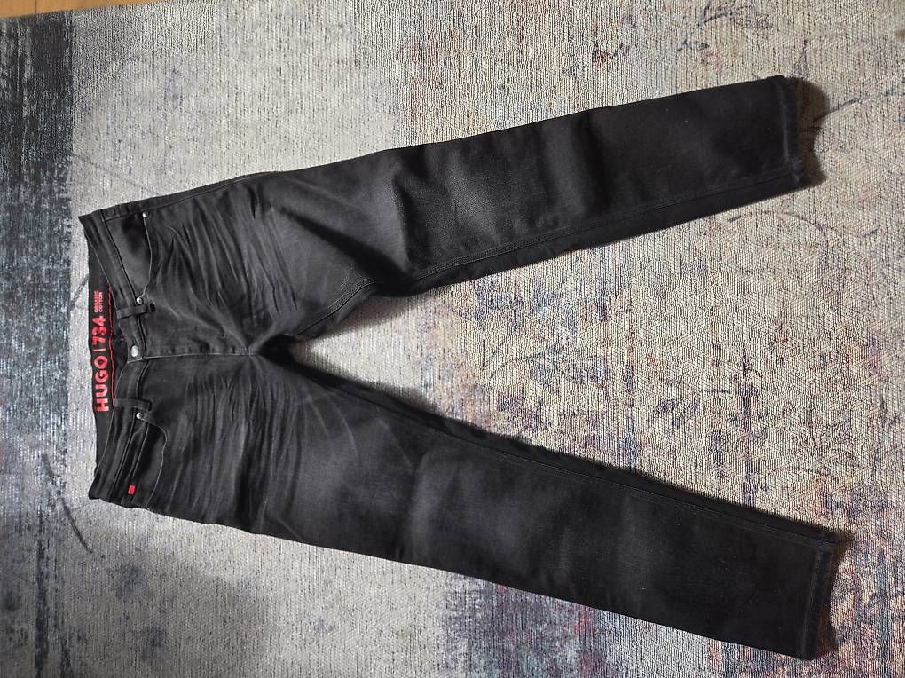 Jeans: Jeans Hugo Boss – Nuovo e nell'imballaggio originale da Neuchâtel venduto da Cobra44 1