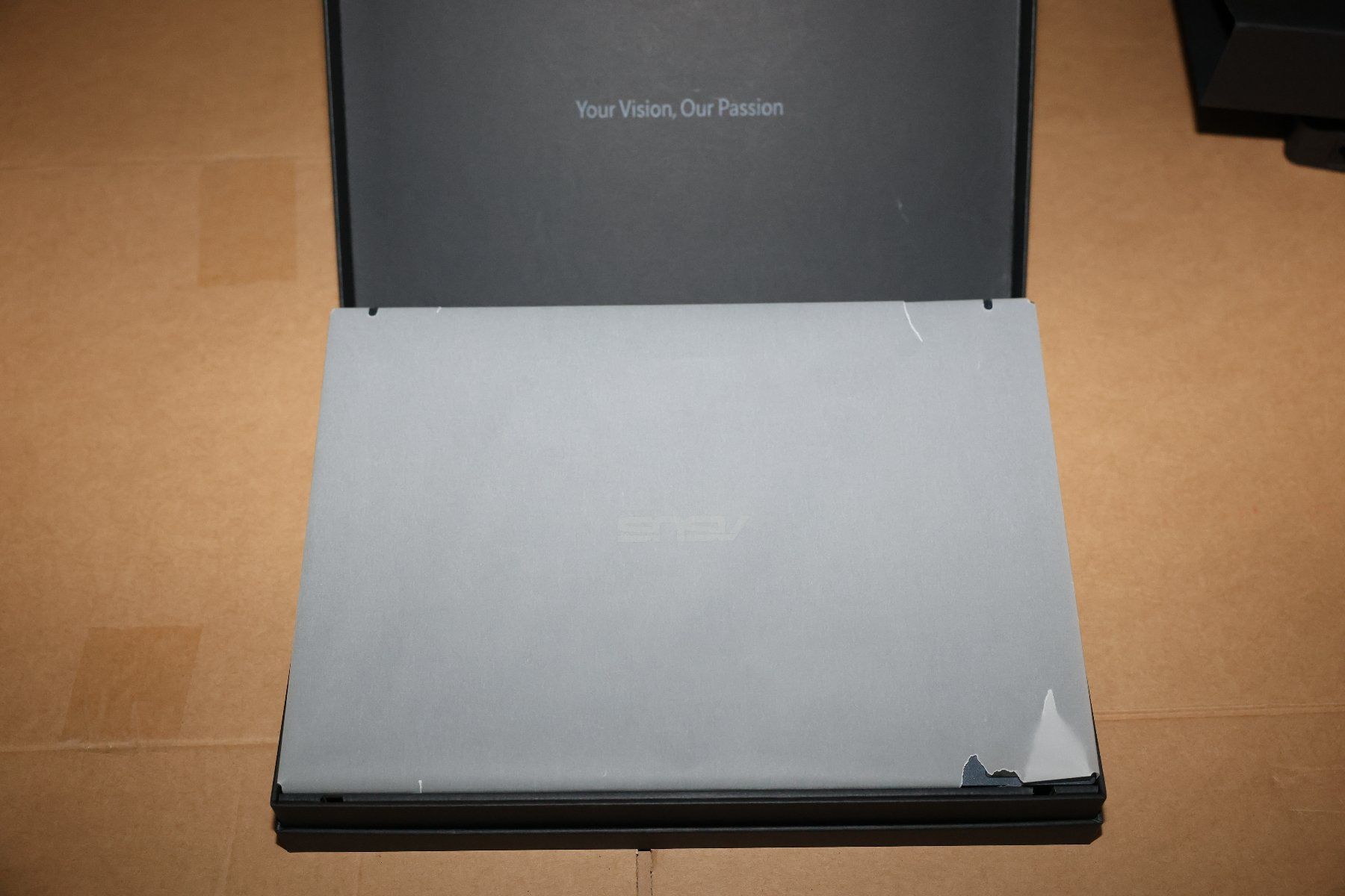 Asus Notebook: ASUS ExpertBook B9 OLED (B9403CVAR-PP1653X) – Usato da Zürich venduto da Verkaufen-Schweiz 4