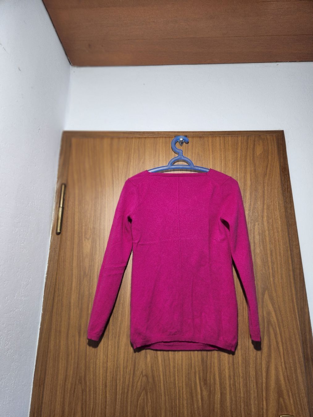 Esprit Pullover & Sweatshirts: Pull Esprit en cachemire rose taille S  – Gebraucht aus Niedergösgen von Eva2410 1