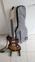 Electric guitar + bag + stand + tuner 