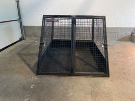 Stabile Hundeboxe