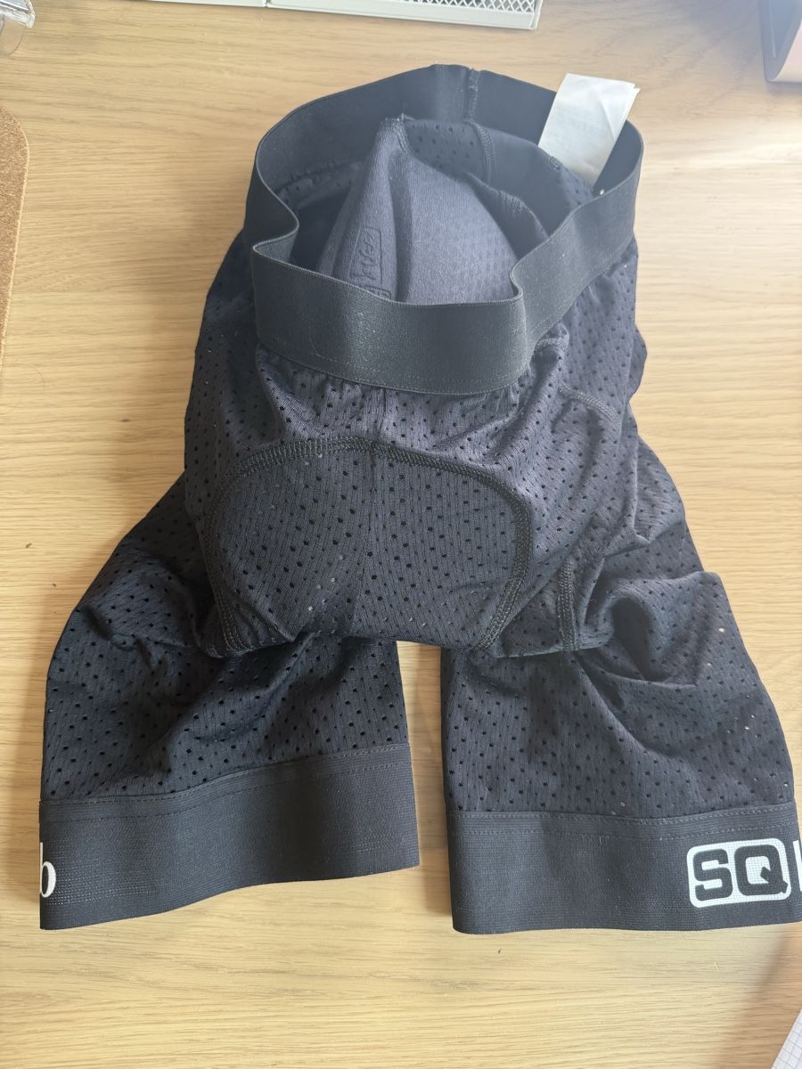 Pantaloni: Sqlab padded bike shorts – Nuovo (secondo la descrizione) da Zürich venduto da AlineCr
