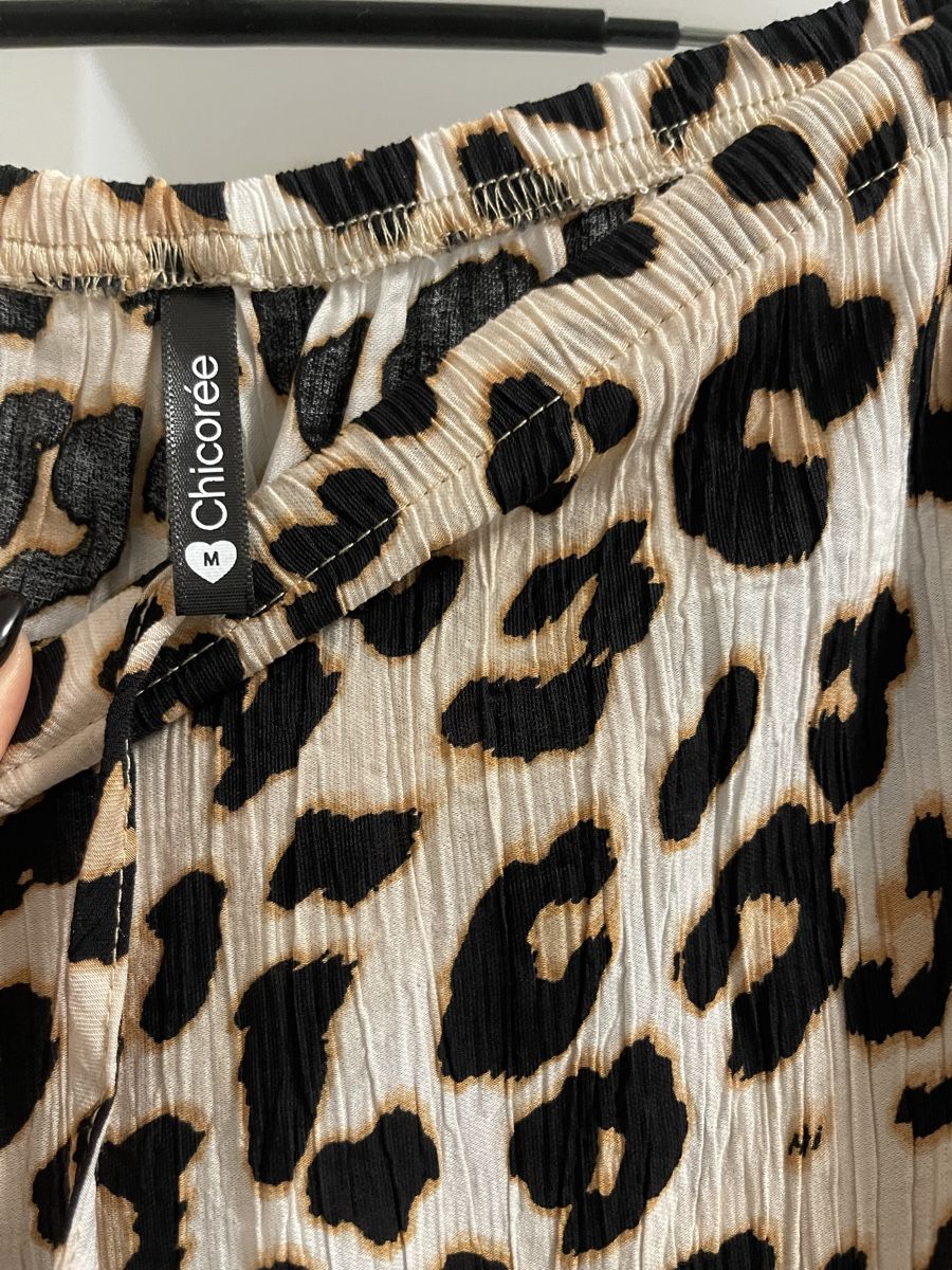 Hosen: Sommerhose mit Leopardenmuster, Grösse M, NEU – Neu (gemäss Beschreibung) aus Meikirch von Hilfe_Waisentiere 2