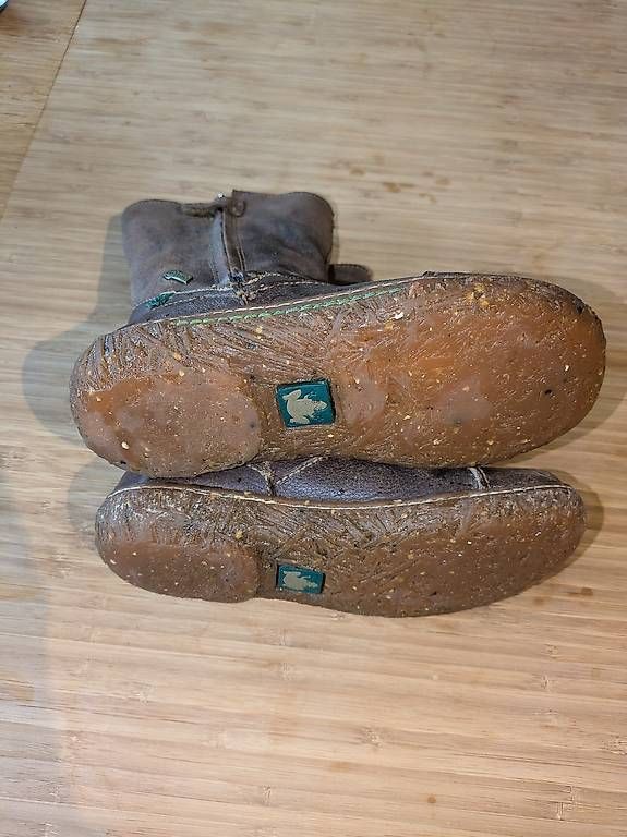 Scarpe per ragazze: Winter Stiefel mit Fell f. Mädchen gr. 32 – Usato da Zollikofen venduto da Serious 2