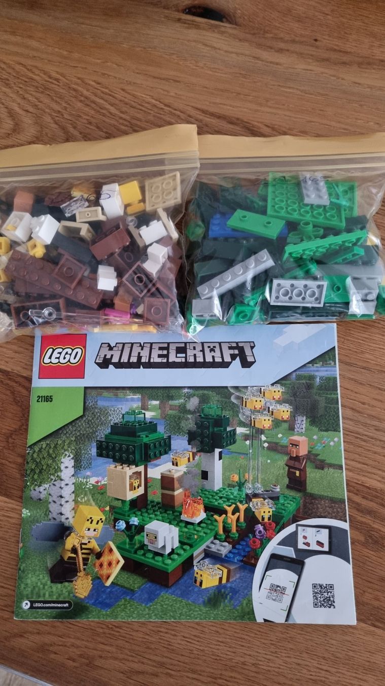 Lego Kit di costruzioni: Lego Minecraft 21165 – Usato da Jonschwil venduto da germann32