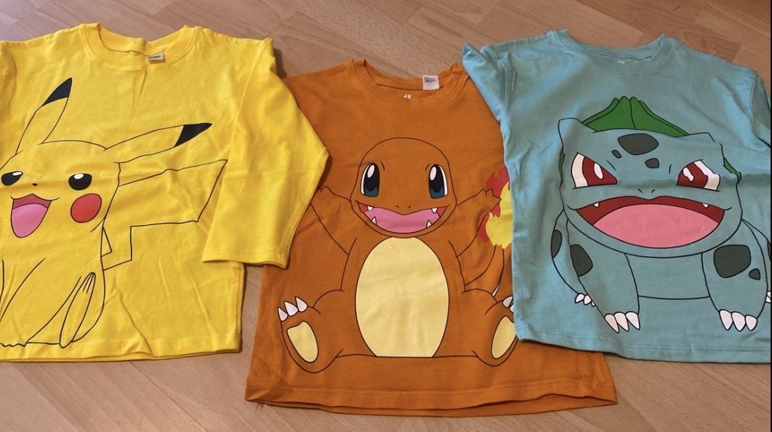 H&M Pullover & Sweatshirts: H&M - Lot de 3 pull Pokémon, taille 104 – Gebraucht aus Genève von valmath