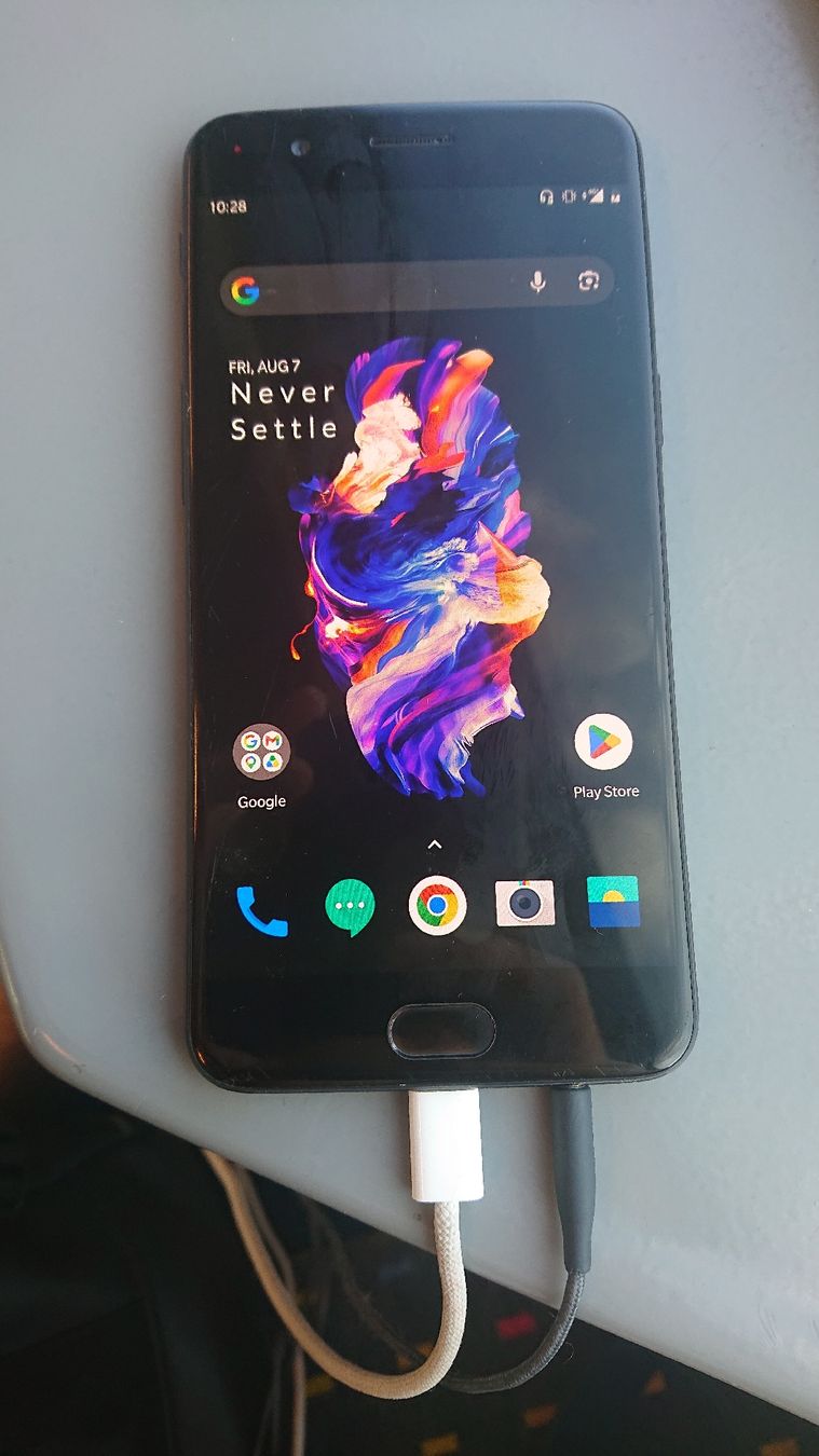 OnePlus Portables: OnePlus 5 Handy – Défectueux à Flawil par rcnkr
