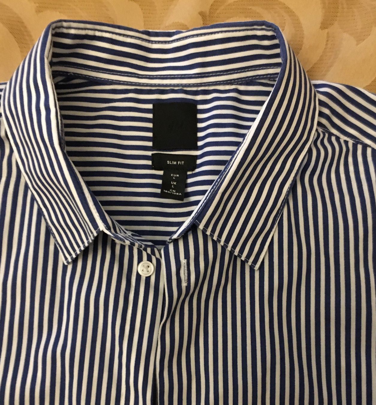H&M Camicie: Herren Kurzarmige Hemd in gr.L – Nuovo (secondo la descrizione) da Wetzikon ZH venduto da Evogv 1