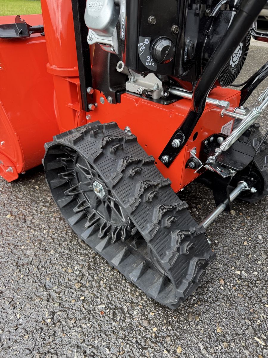 Tutte le macchine: Ariens COMPACT 24 RAPIDTRAK NEU NP: 3650.- – Nuovo e nell'imballaggio originale da Meiringen venduto da ret_p5tk 5