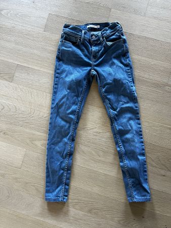 Levi's 710 Super Skinny Jeans Hose 24/32 gr 34 schmal gesch.