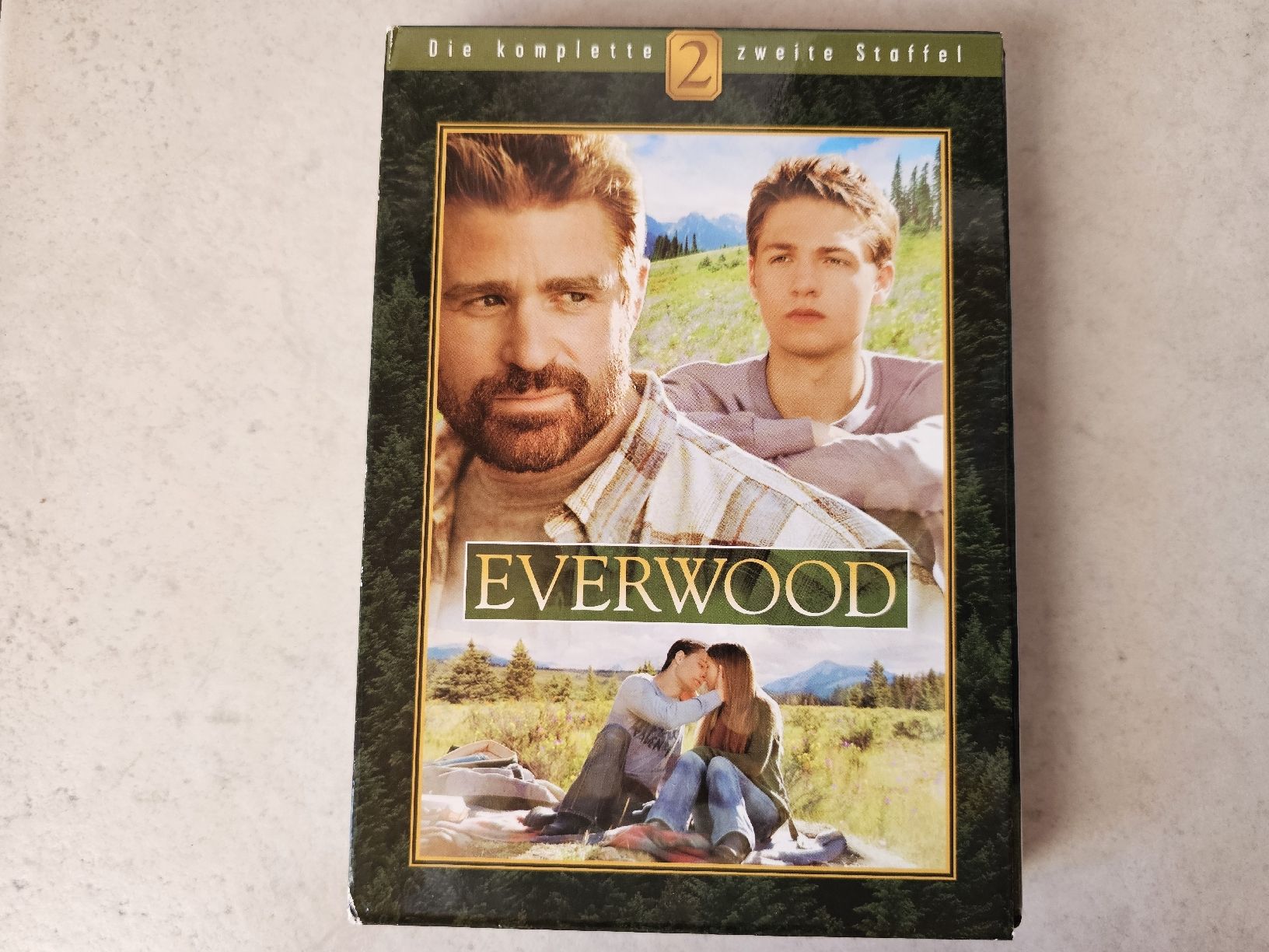 Tutti i DVDs: Everwood  -  Komplette Staffel 2 – Usato da Schneisingen venduto da backstore24