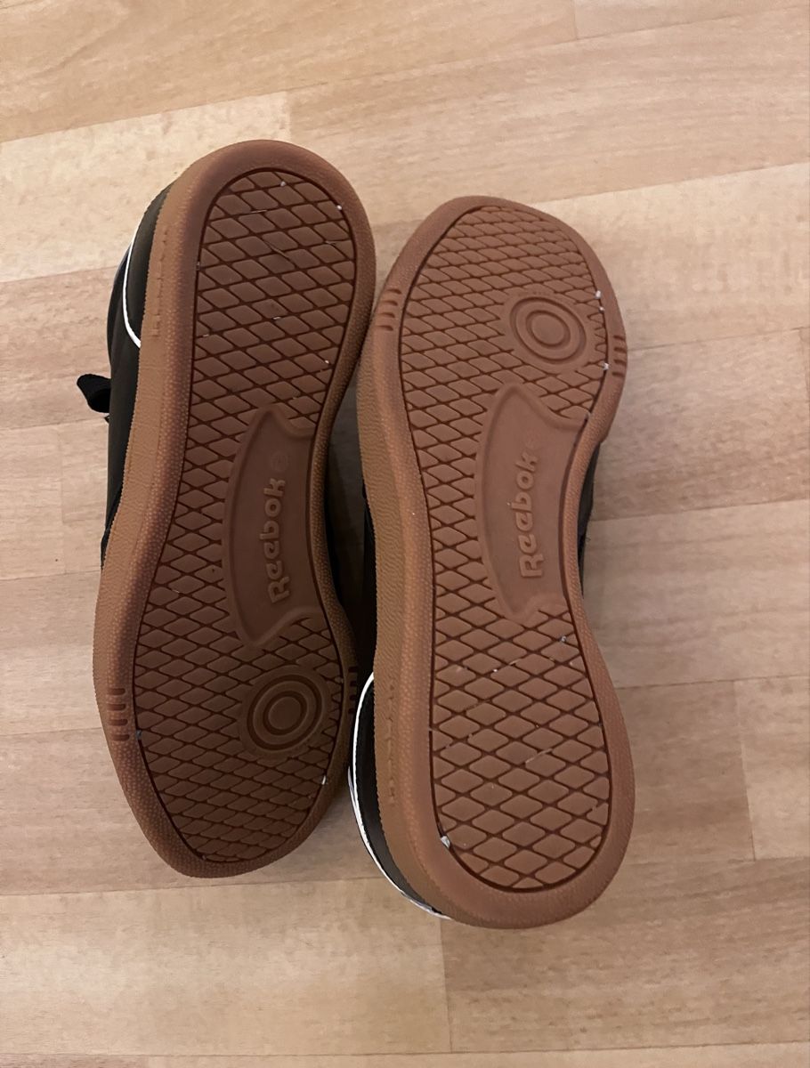 Reebok Scarpe da uomo: Reebok schwarz Grösse 44.5 – Nuovo (secondo la descrizione) da Adliswil venduto da Eseestern 1
