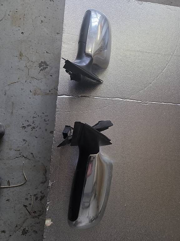 Tutti pezzi di ricambio auto: S4 b5 Spiegel R+L – Usato da Goldach venduto da Ozan2585 1