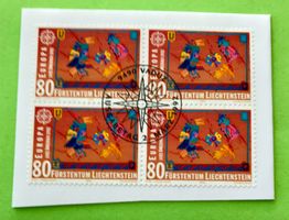 Briefmarken aus Liechtenstein 4 er Block mit Papier 