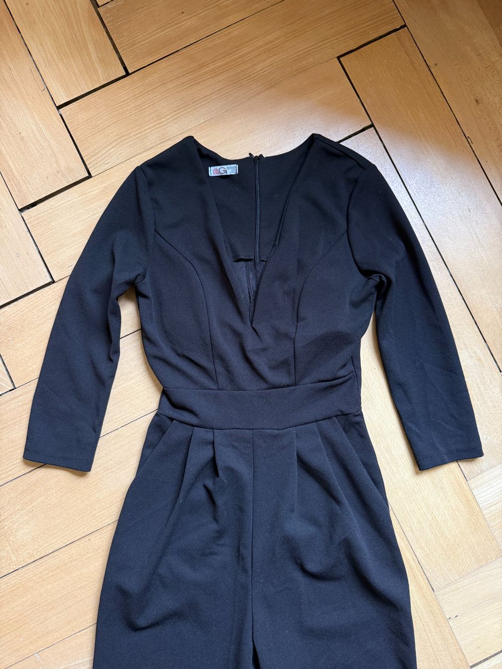 Wal G. Tute: WAL G - Jumpsuit schwarz elegant XS – Usato da Zürich venduto da Diazaio 1