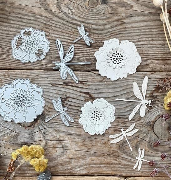 Sciablone: Neues Stanzschablonen-Set Libellen Blumen NEU – Nuovo e nell'imballaggio originale da Effretikon venduto da wenuss