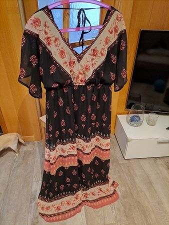 Chicoree Kleid Grösse M Blumenmuster