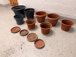 Blumentöpfe Set, Kunststoff, verschiedene Grössen und Farben
