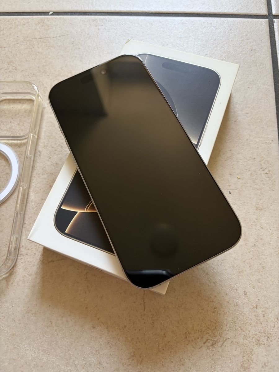 Apple Handys / Smartphones: iPhone 16 Pro - 128GO - Natural Titanium – Gebraucht aus Lausanne von LePetitBrocanteur 4