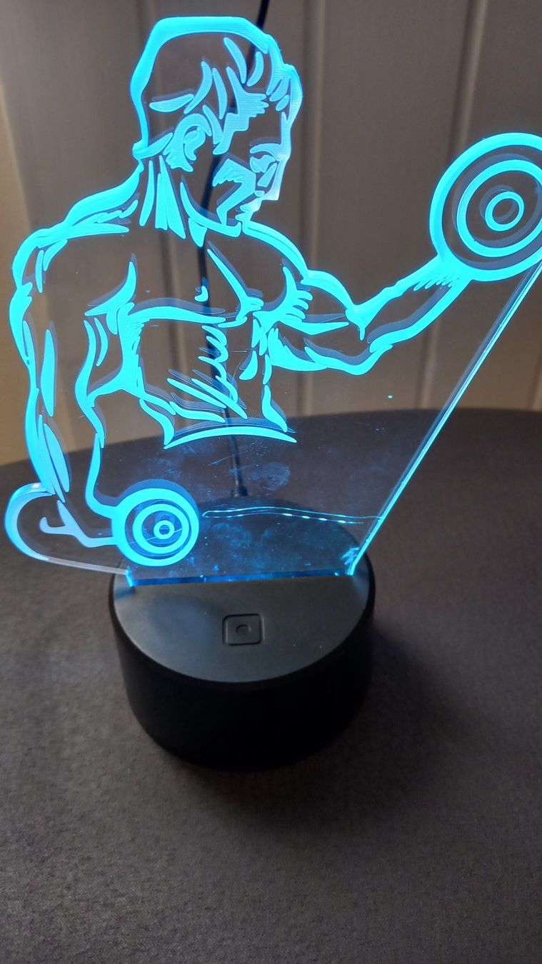 Statuette: LED-Sportfigur – Usato da Oberdorf BL venduto da beaandi