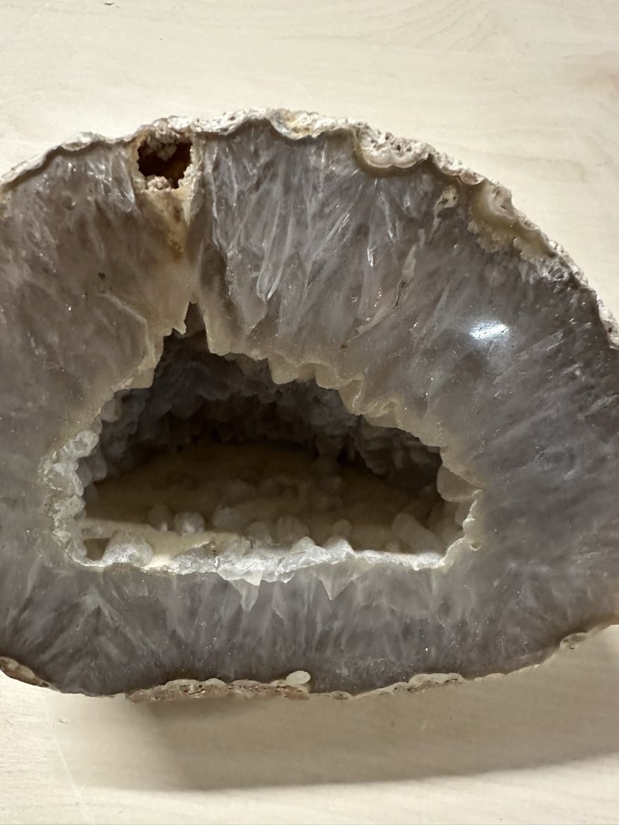 Mineralien & Heilsteine: Géode d'agate unique, pièce de collection minéralogique. – Gebraucht aus Lausanne von artnouveau04 1