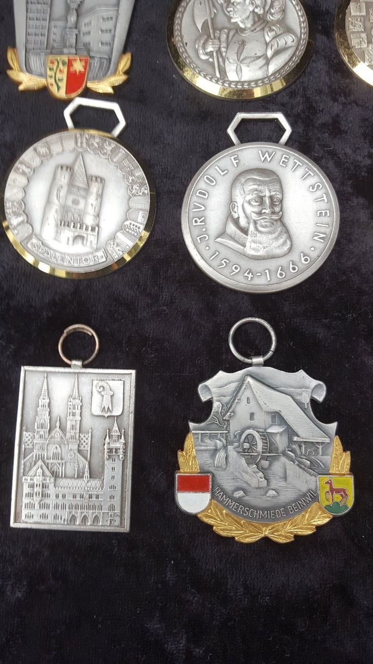 Medaglie: 12 diverse Medaillen – Usato da Reinach venduto da 3Guggerli 3