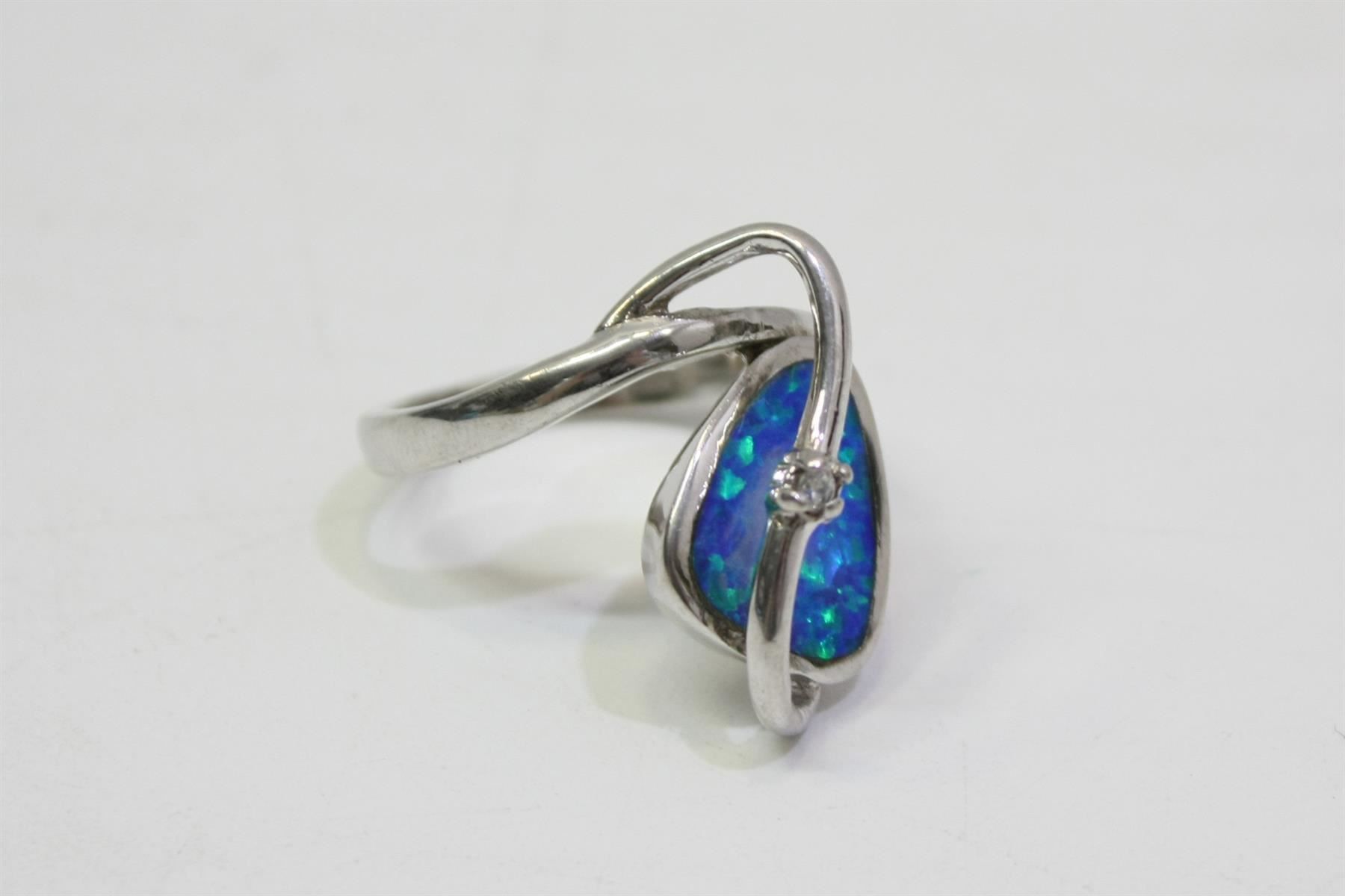 Anelli: 925er Silber Fingerring mit synth. Opal (2666) – Usato da Zürich venduto da fundsachenverkauf 2