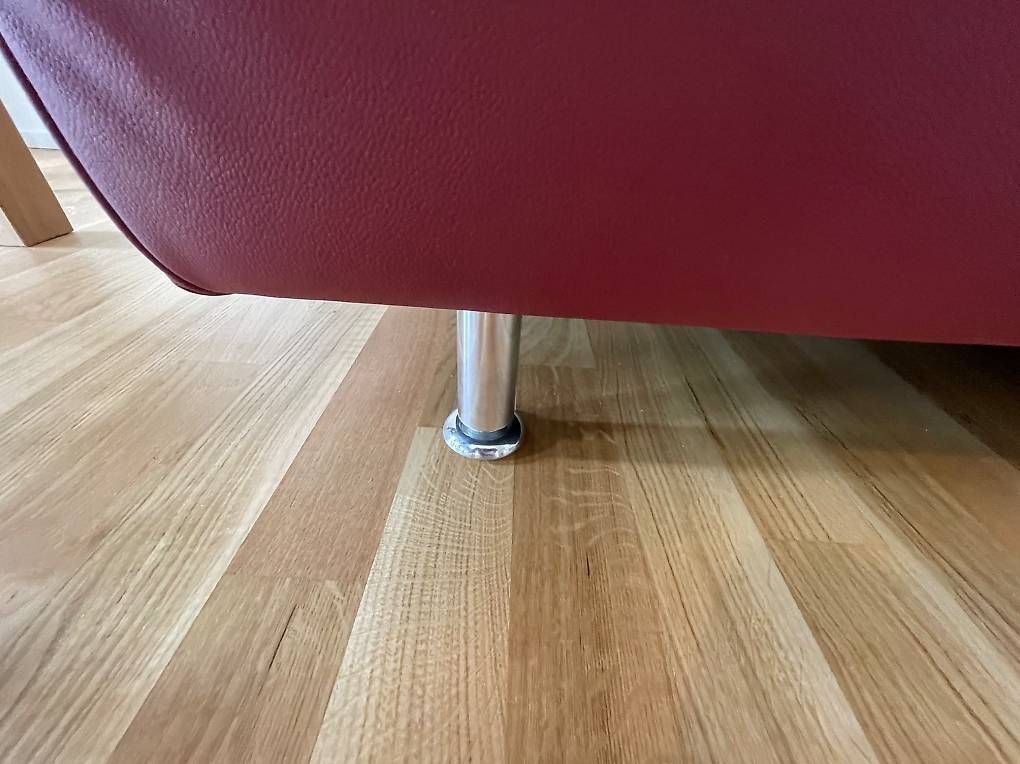 Divani: Sofa Leder dunkelrot – Usato da Alpnach Dorf venduto da Walsche 4