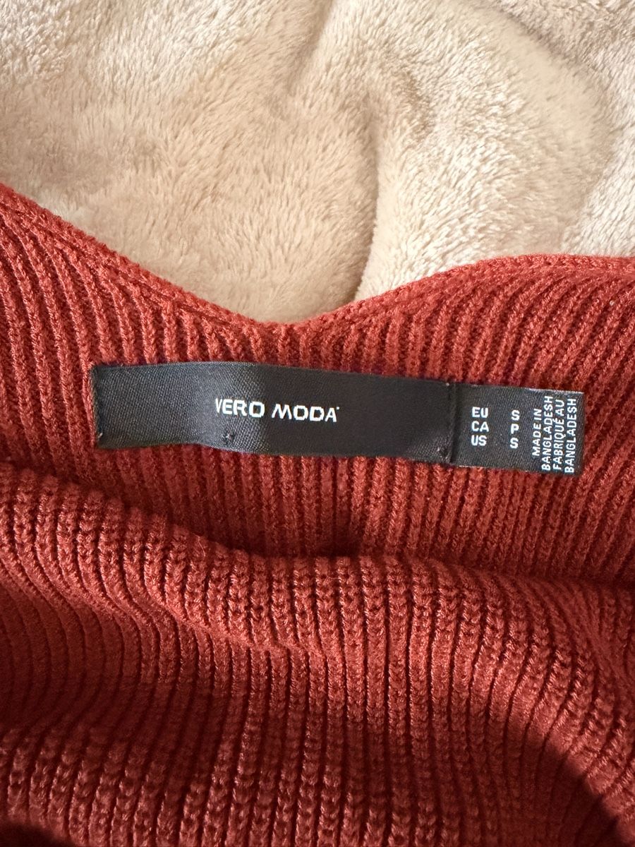 Vero Moda Gilet & Giacche senza maniche: Vero moda orange/brown vest – Usato da Rorschach venduto da vil_yt9d 2