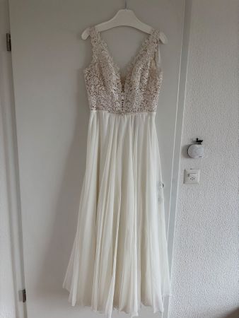 Hochzeitskleid