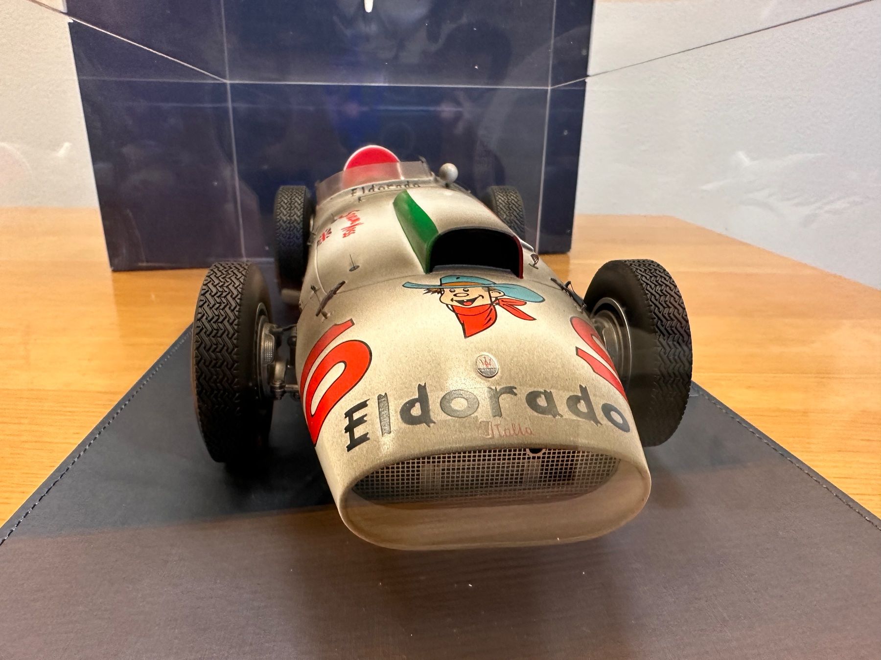 Maserati Modellini d'auto: Maserati Tipo 420M 58 Eldorado 1958 Dirty Version – Nuovo e nell'imballaggio originale da Stein AR venduto da Krabbe2 1