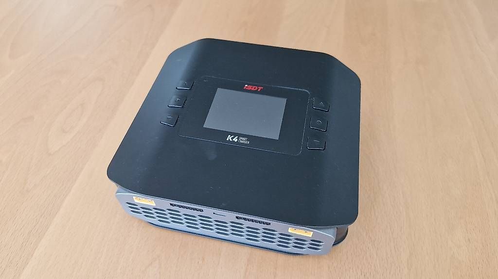 Accus, Chargeurs & Blocs d'alimentation: Isdt K4 Ladegerät  – D'occasion à Gümligen par 20fb 1