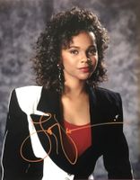 Lark Voorhies 1974- Autogramm signiert Foto 20x25cm