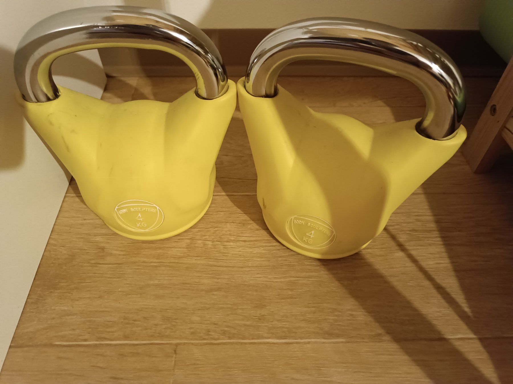Manubri & Pesi: Kettlebell 2x 4kg – Usato da Horw venduto da stani03 2