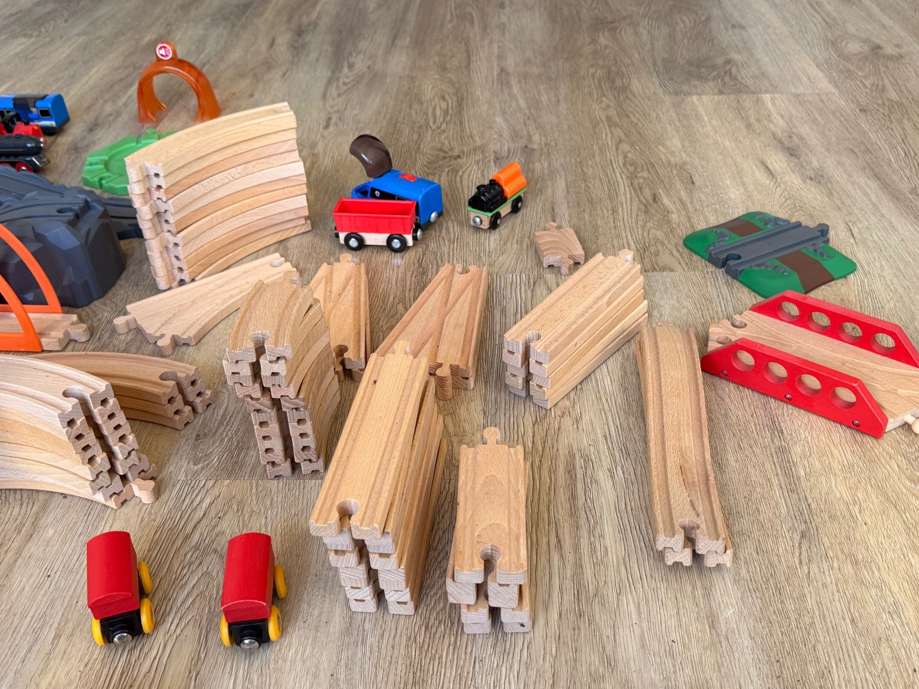 Brio Spielzeuge: Sammlung BRIO Holzeisenbahn – Gebraucht aus Muri b. Bern von Amaev 3