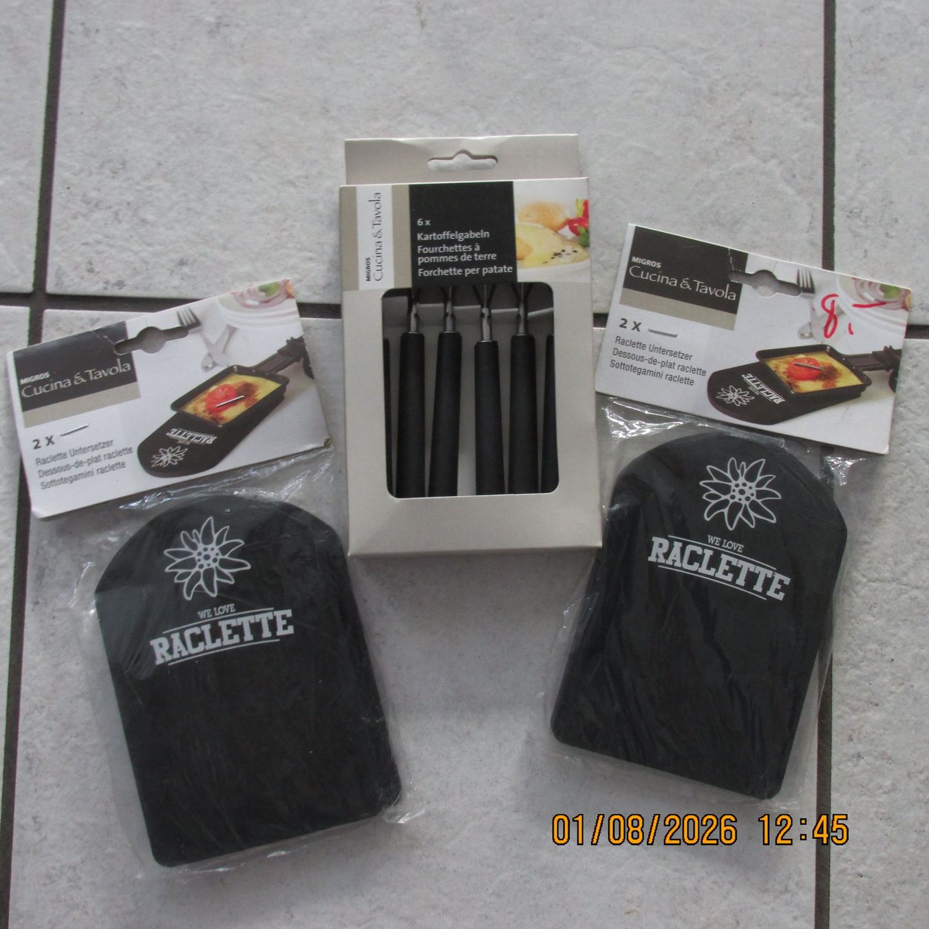 Appareils de cuisine: Raclette Zubehör neu gem. bilder – Neuf (Voir description) à Galgenen par Forflowers 1
