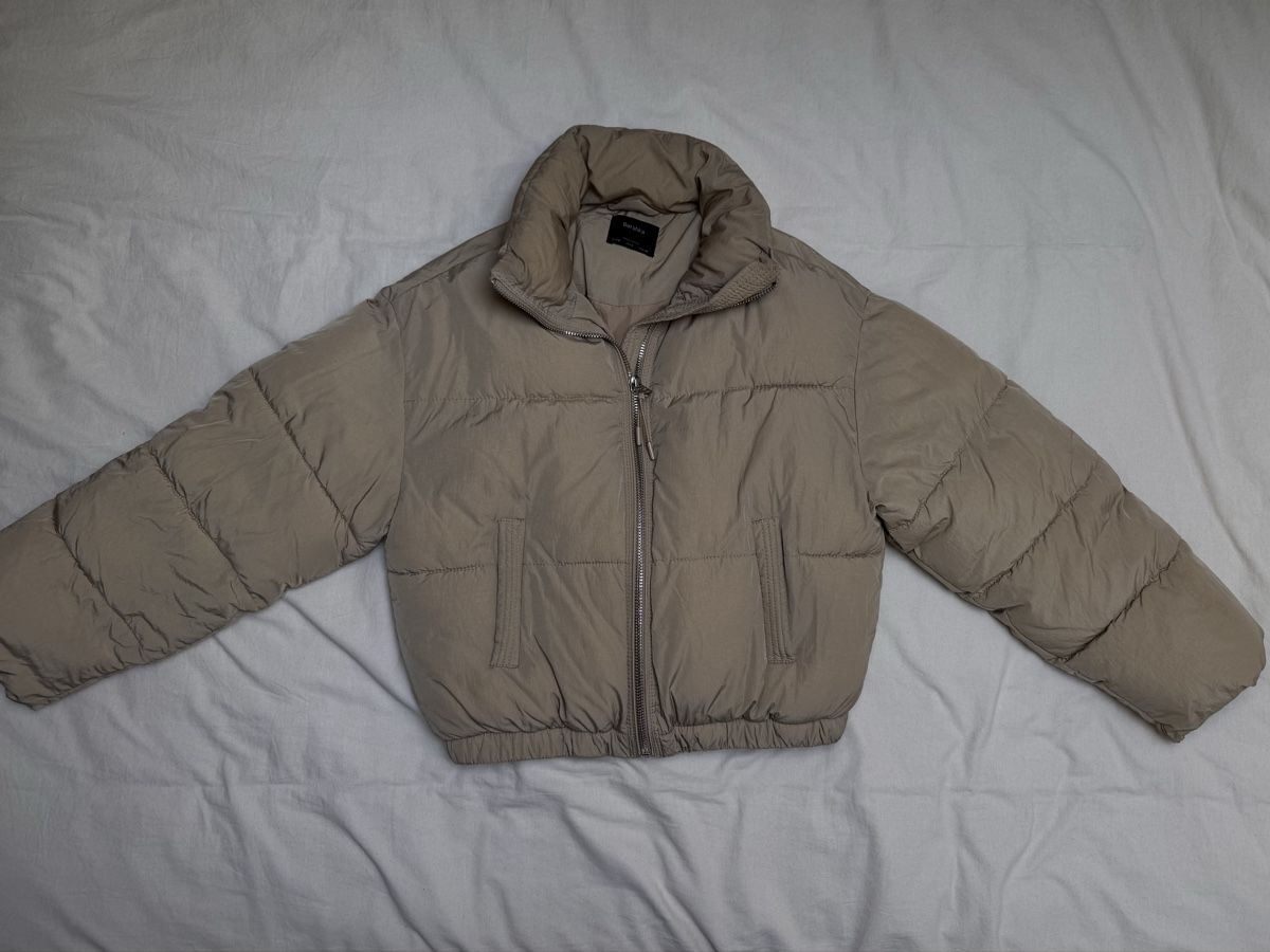 Bershka Giacche: Bershka Winterjacke beige – Usato da Sissach venduto da jameliagr 1