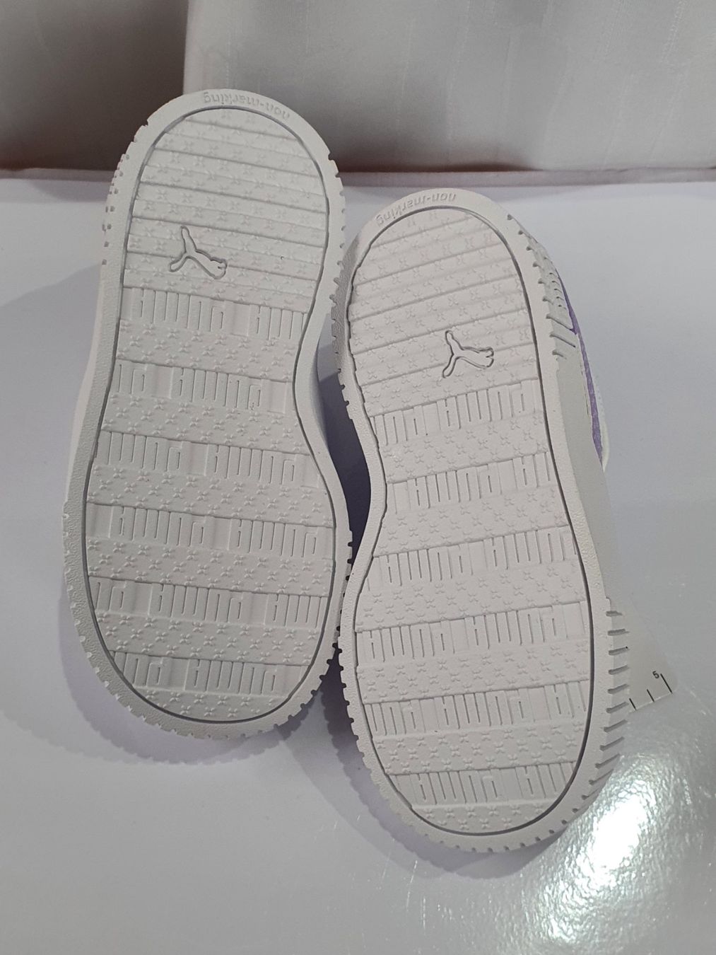 Puma Scarpe per ragazze: Gr. 22 - Puma Kinderschuhe, Neu – Nuovo e nell'imballaggio originale da Nürensdorf venduto da SunshineKinderschuhe 4