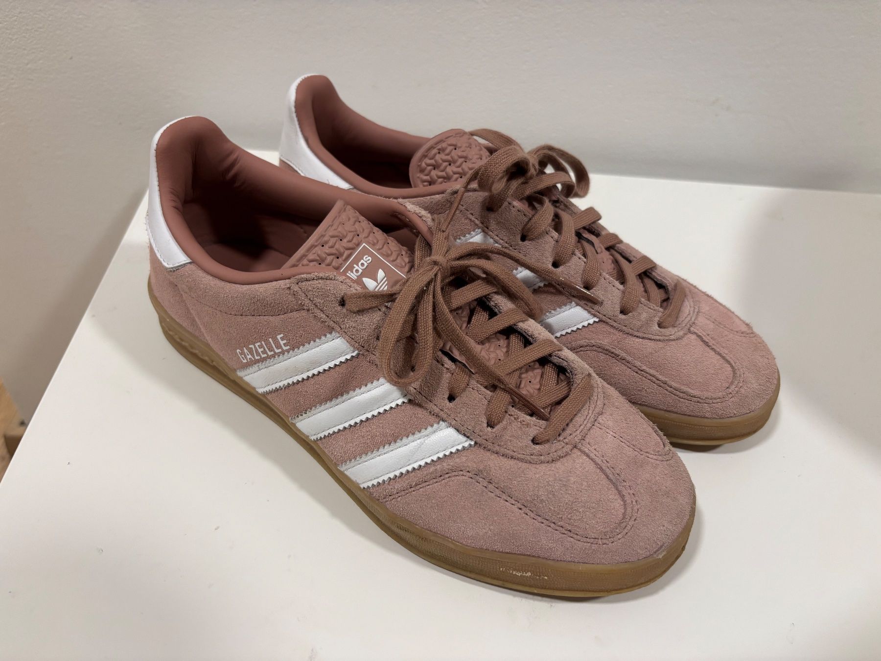 Scarpe da donna: Adidas Schuh (38) – Usato da Ruswil venduto da Schuermu