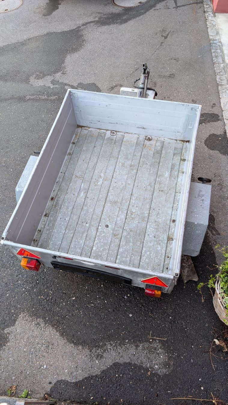Heinemann Rimorchi: Autoanhänger Heinemann 400kg – Usato da Balzers venduto da Sofa5 6