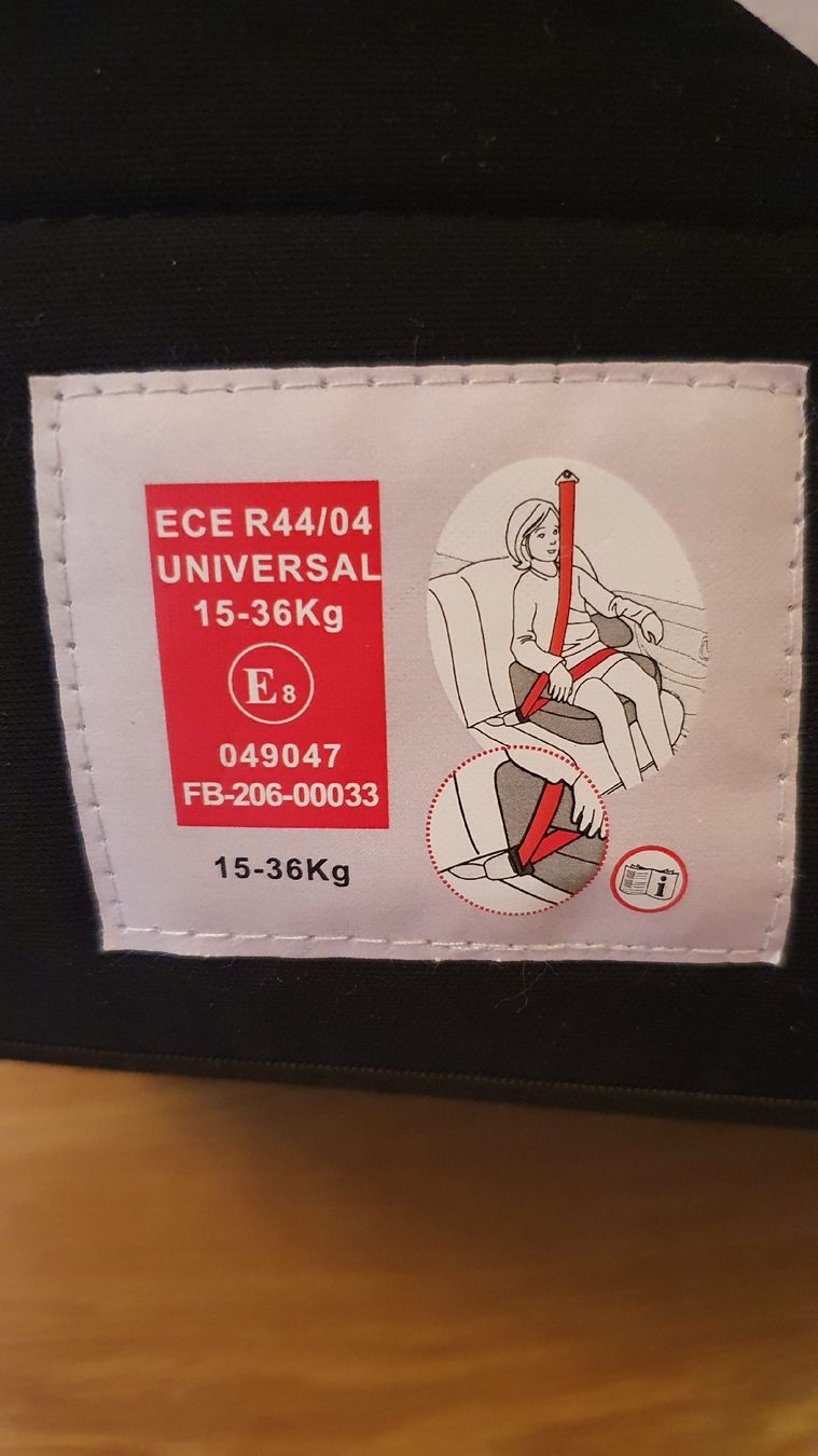 Seggiolini per auto: Kinderautositz 15-36kg – Usato da Wangen an der Aare venduto da p.jeker 2